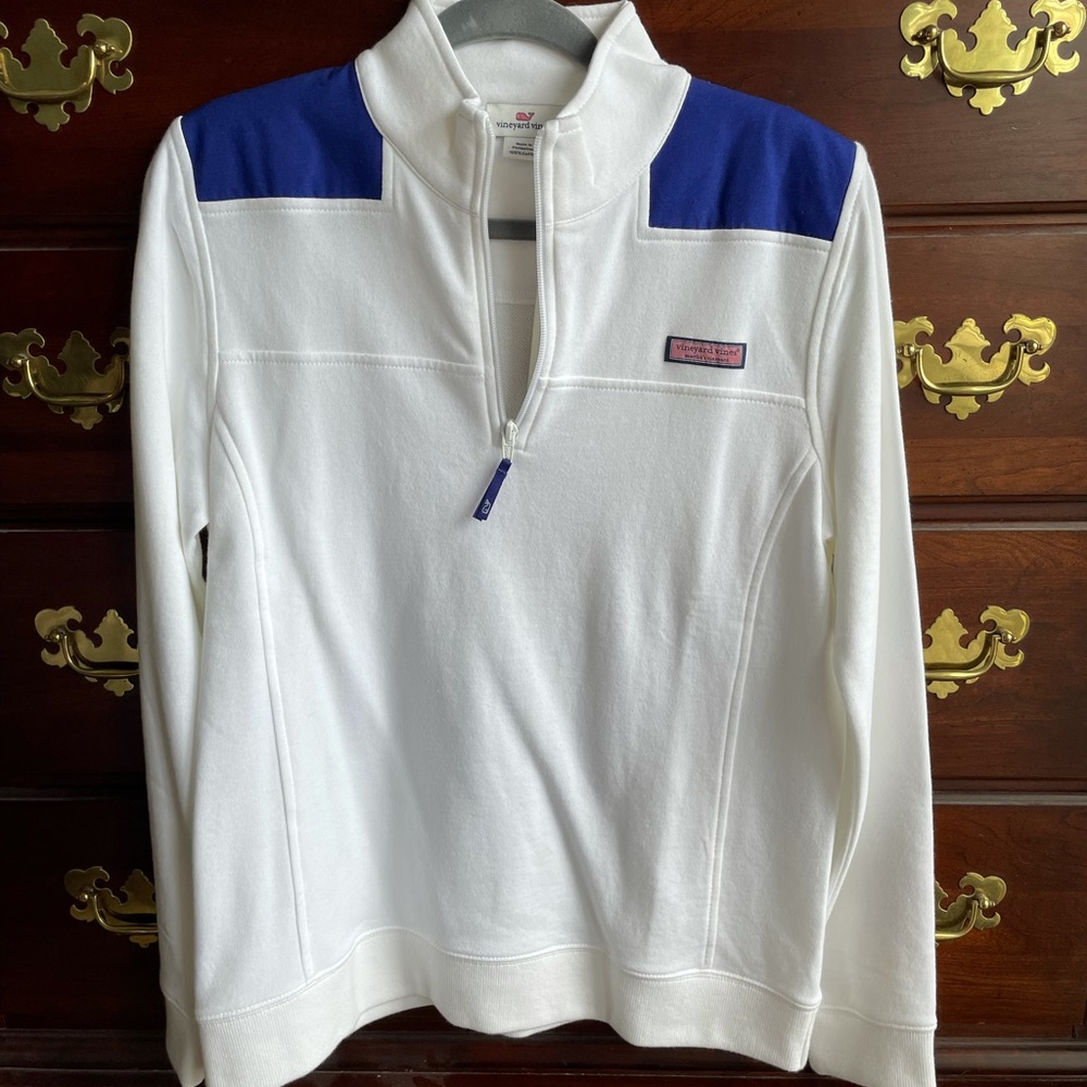 Women’s VV, size M Shep Shirt,  new with tags